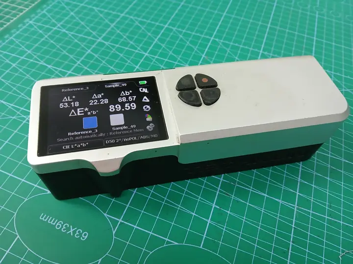 Spectrophotometer: print colour is measured as numbers, not judged by eye